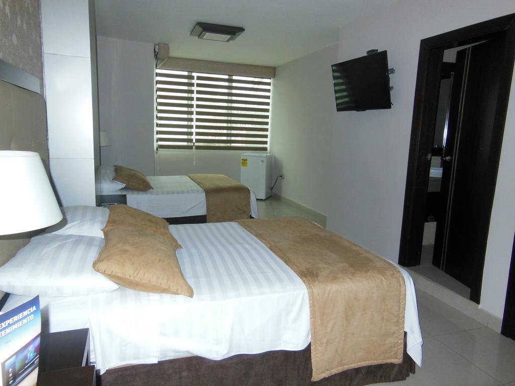 Hotel Veuxor Machala Εξωτερικό φωτογραφία
